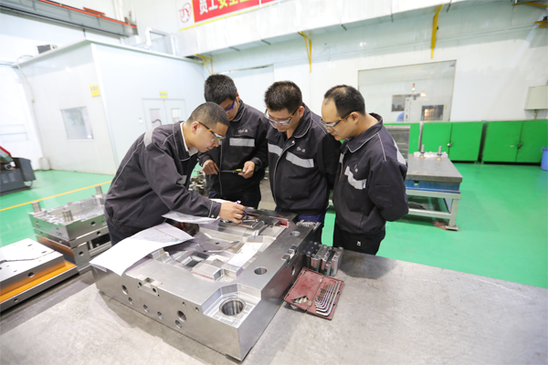 模具事業(yè)部